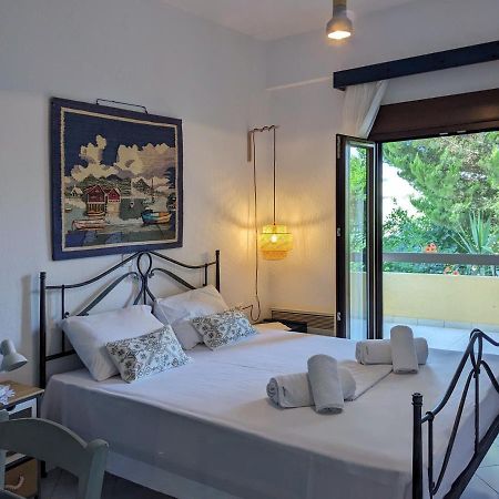 Melina Apartments Νικήτη Εξωτερικό φωτογραφία