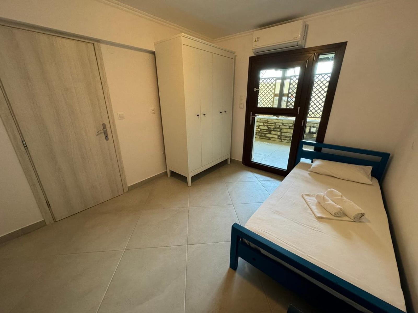 Melina Apartments Νικήτη Εξωτερικό φωτογραφία