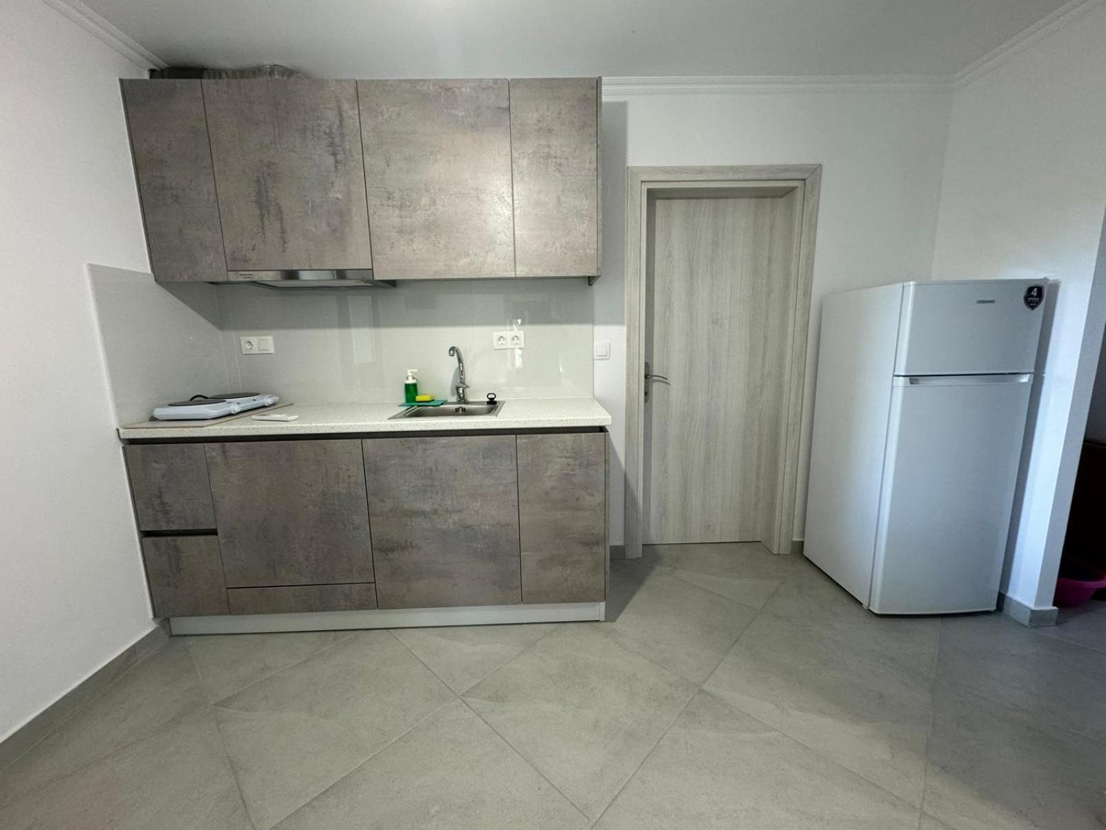 Melina Apartments Νικήτη Εξωτερικό φωτογραφία