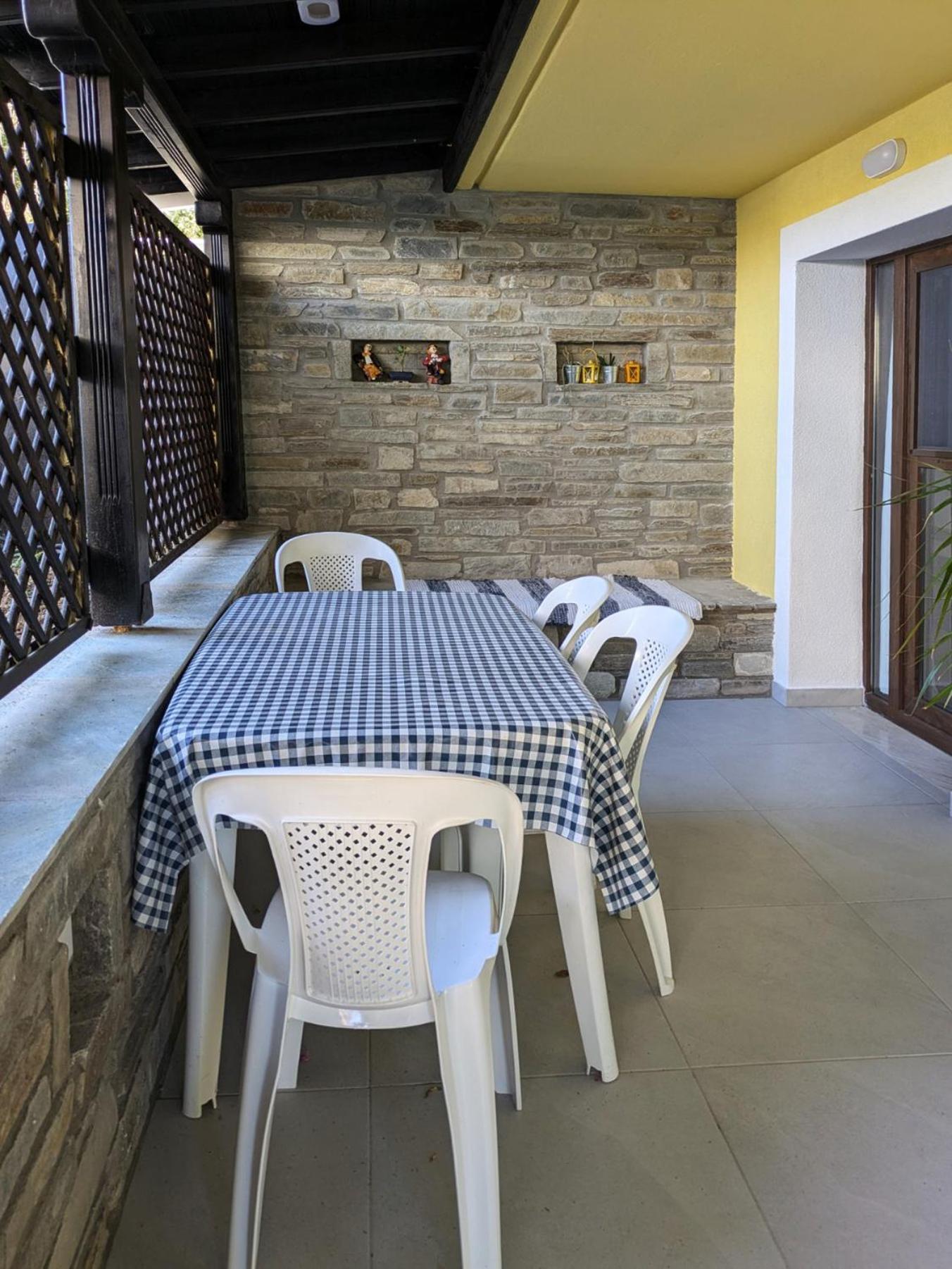 Melina Apartments Νικήτη Εξωτερικό φωτογραφία